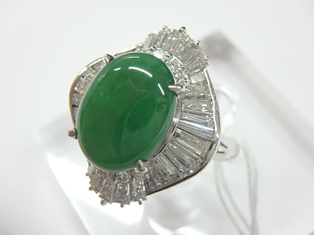 Pt900 ヒスイ 11.1g 4.01ct 2.29ct