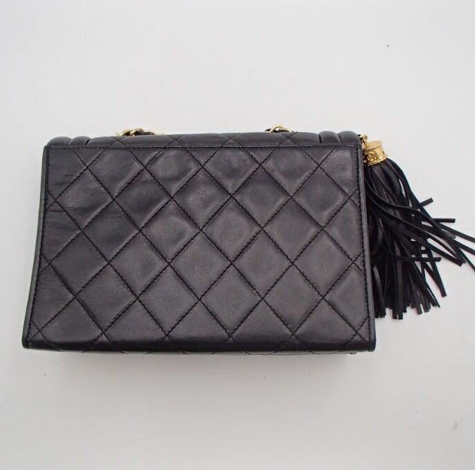 CHANEL フリンジチェーンショルダーバック ラムスキン 黒 ココマーク ヴィンテージ