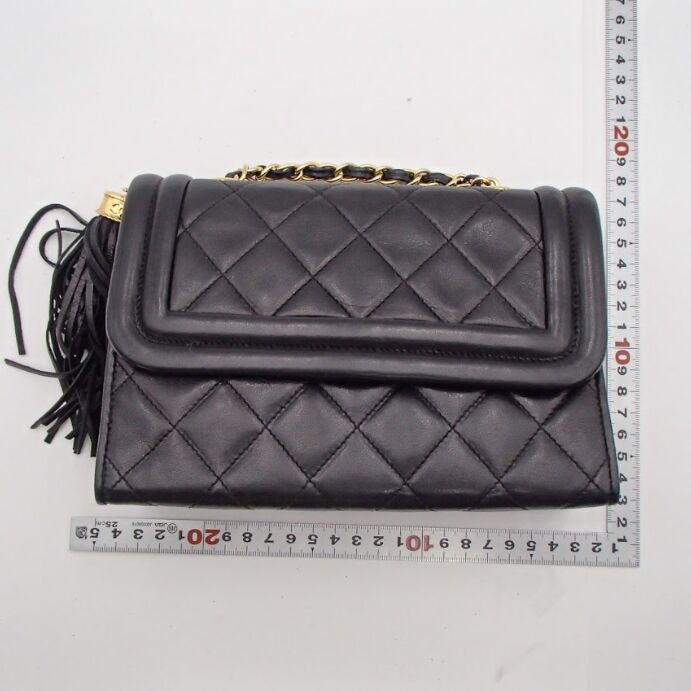 CHANEL フリンジチェーンショルダーバック ラムスキン 黒 ココマーク ヴィンテージ