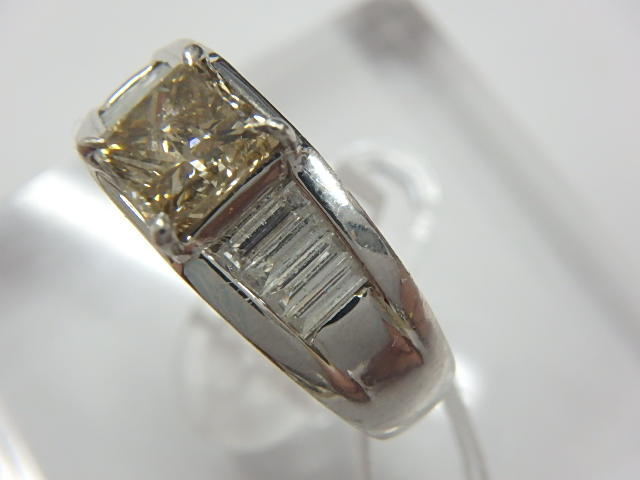 Pt900　ダイヤ　8.1g　1.012ct　0.29ct