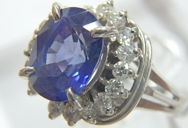 pt900 サファ 7.3g 2.31ct 0.30ct