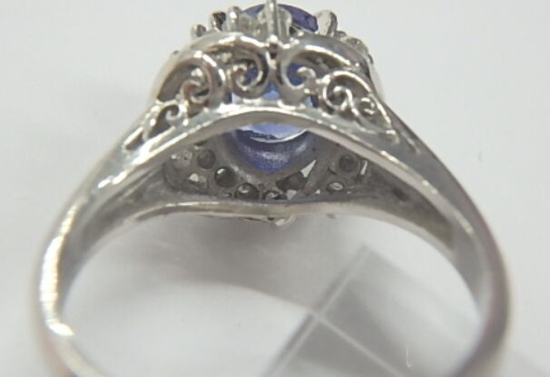 pt900 サファ 7.3g 2.31ct 0.30ct