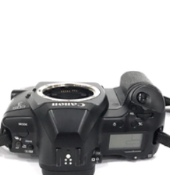 Canon EOS 3 一眼レフ フィルムカメラ キャノン オートフォーカス ボディ 光学機器 通電動作確認済み　