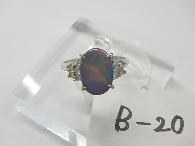 pt900 ブラックオパール 4.8g 1.68ct 0.16ct