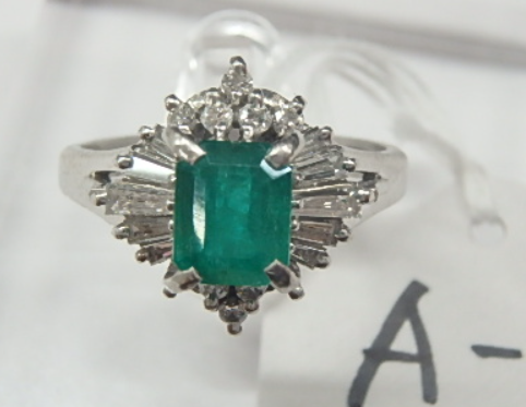 pt900 エメ 7.4g 1.0ct 0.47ct