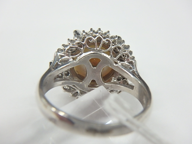 pt900  パール　10.5g    0.60ct