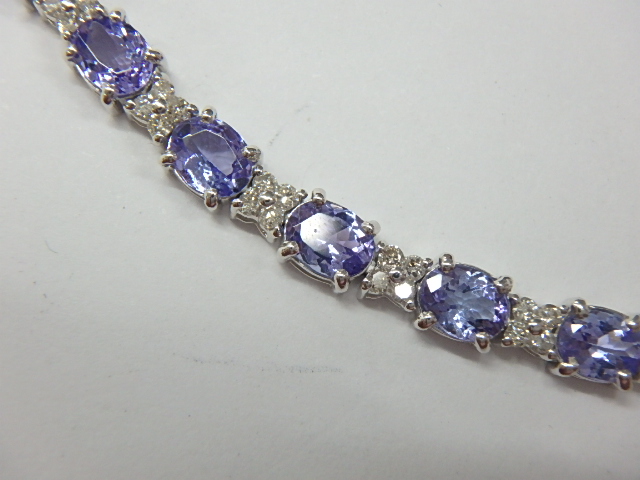k18wg タンザ 10.1g 6.71ct 1.00ct