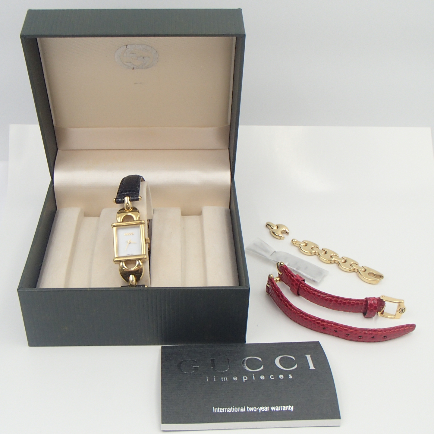 290 GUCCI 時計　箱付き　レディース　6500L ゴールド　新品ベルト GUCCI グッチ 5100L クォーツ レディース 腕時計 ゴールドGP