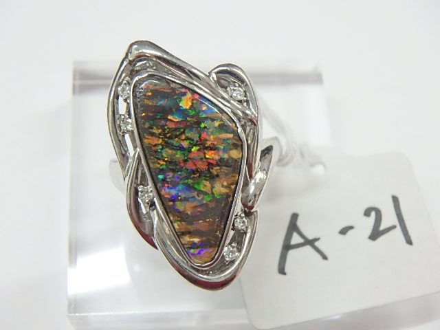 Pt900　ボルダオパール　13.2g  5.99ct  0.09ct
