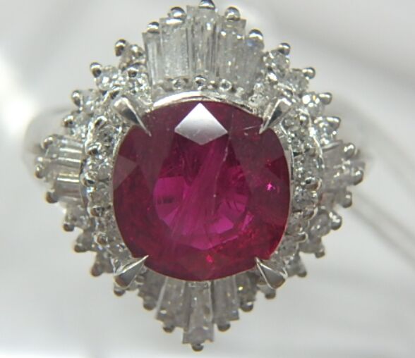 2.11ct　ルビー　指輪