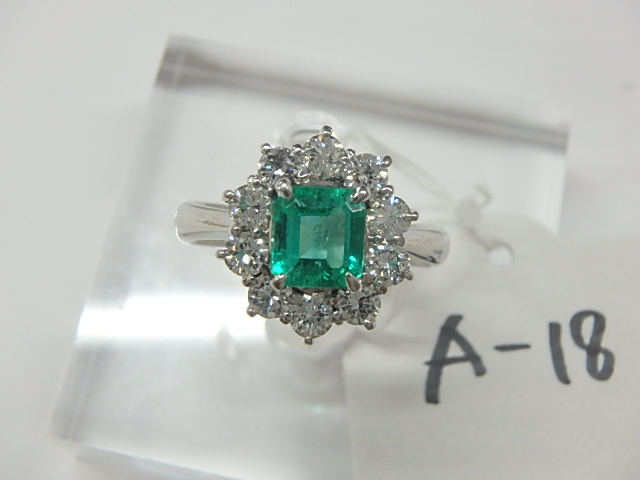 pt900 エメ 7.1g 0.77ct 0.84ct 指輪