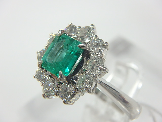 pt900 エメ 7.1g 0.77ct 0.84ct 指輪