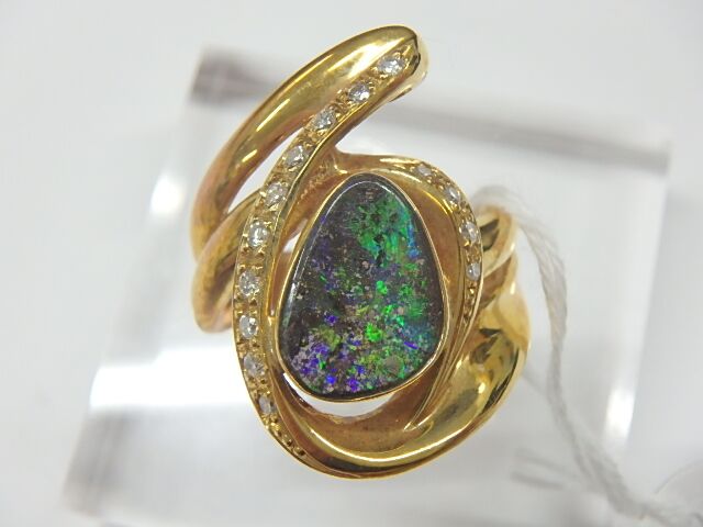 k18 ボルダーオパール 14.2g 1.87ct 0.18ct
