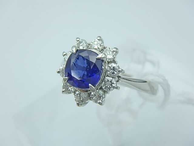 pt900 計4.3g サファイア 1.15ct メレダイヤ0.40ct 