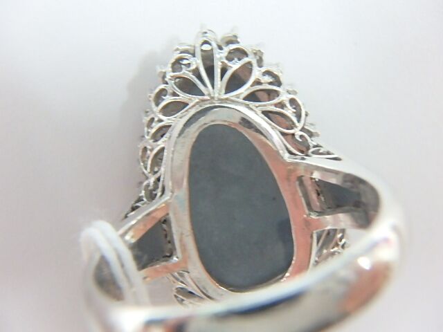 Pt900リング　11.5ｇブラックオパール4.93ct　メレダイヤ0.64ct