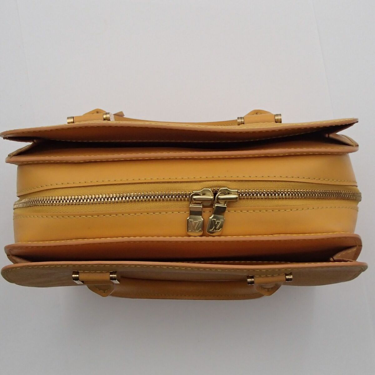 LOUIS VUITTON (ルイヴィトン) M52059 エピ ポンヌフ ハンドバッグ 手提げ タッシリ イエロー 黄色