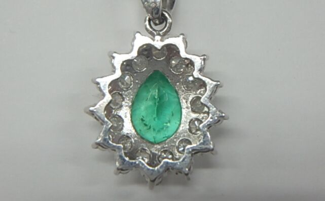 pt900 エメ 4.6g 1.81ct 0.88ct