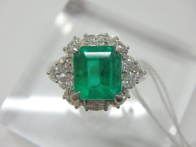pt900 エメラルド 8.5g 2.10ct 0.78ct