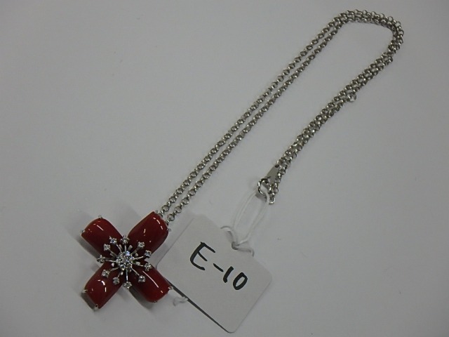 k18wg 珊瑚 12.8g 18.250ct 0.240ct