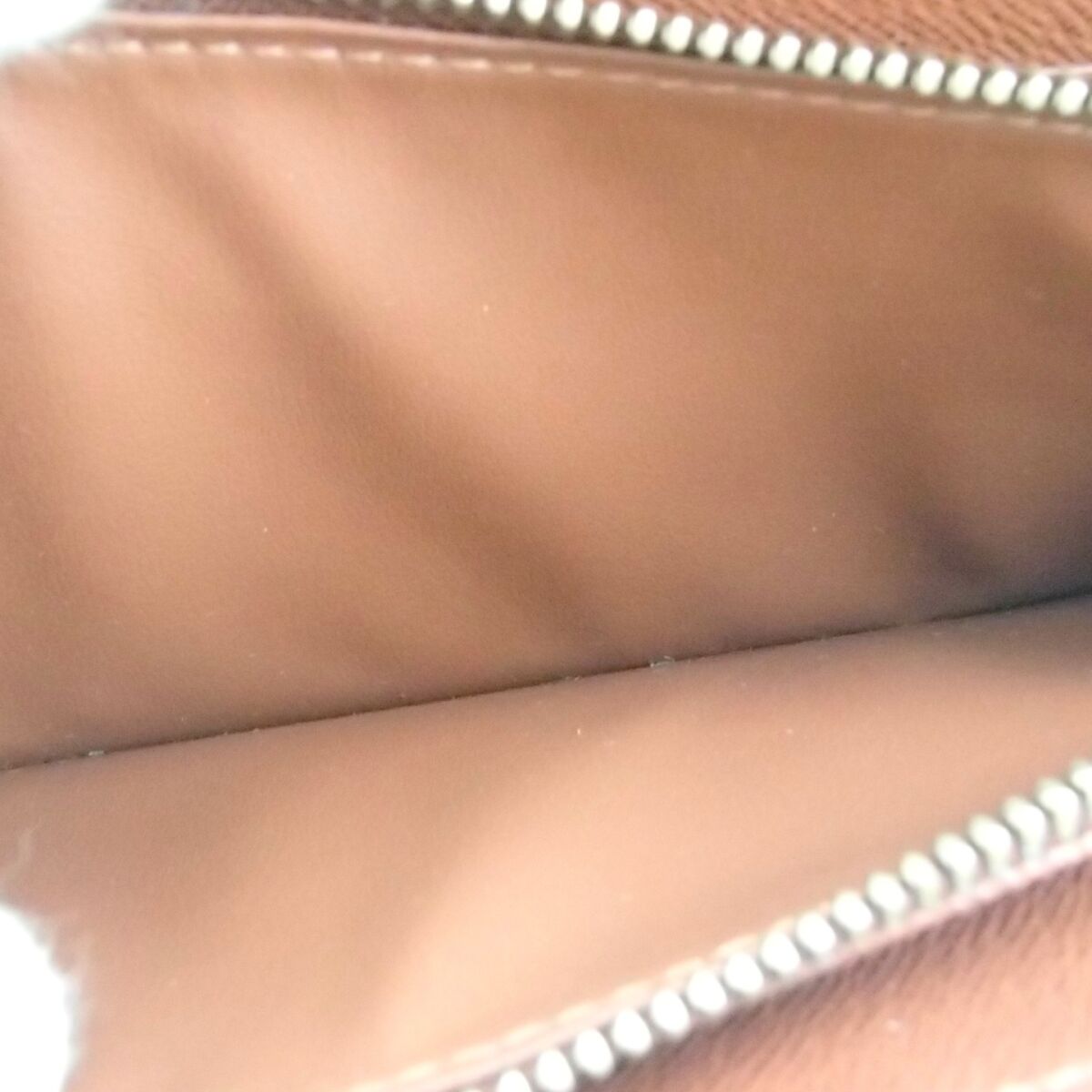 ヴィトン モノグラム 長財布