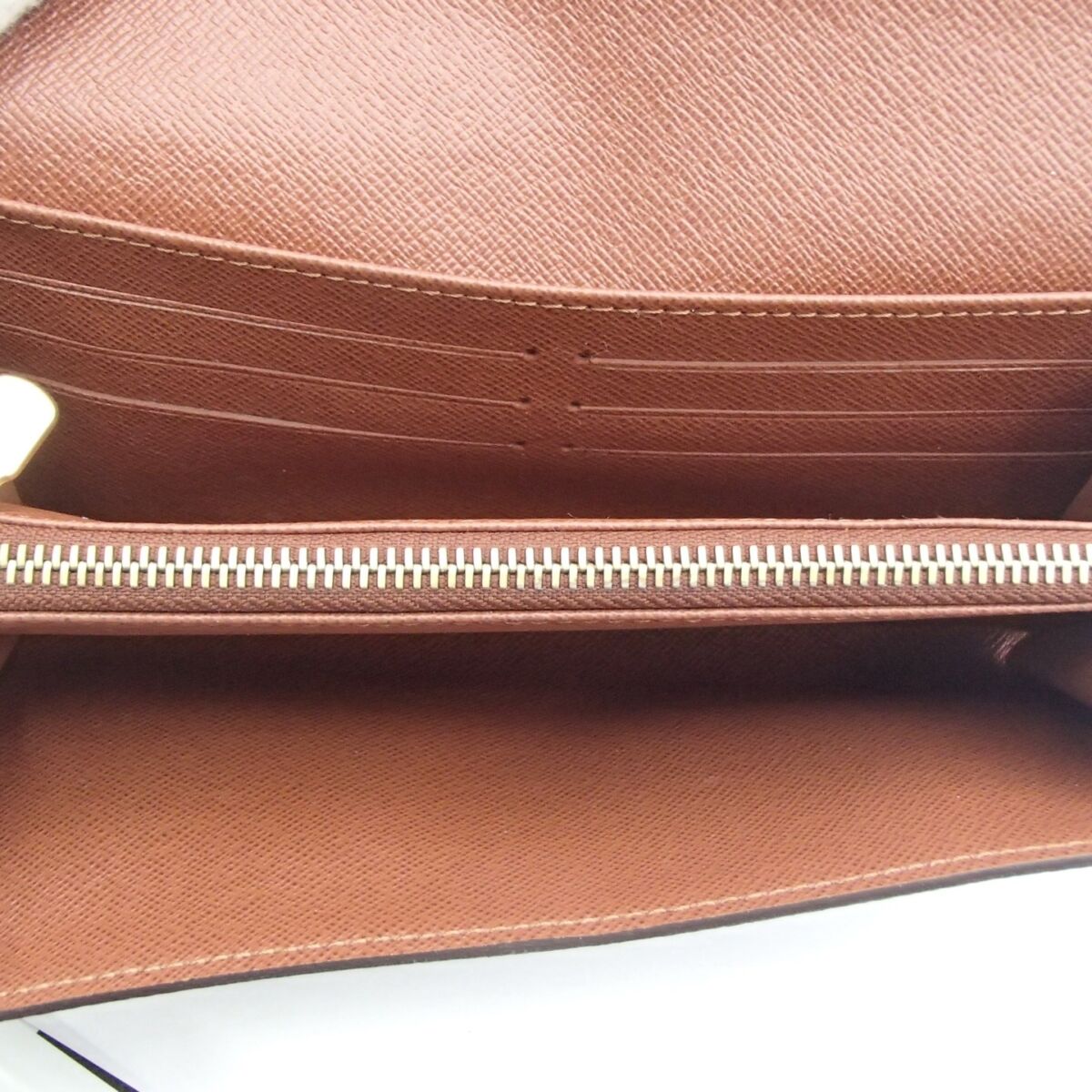 ヴィトン モノグラム 長財布