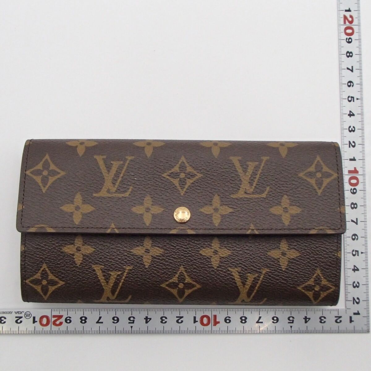 ヴィトン モノグラム 長財布