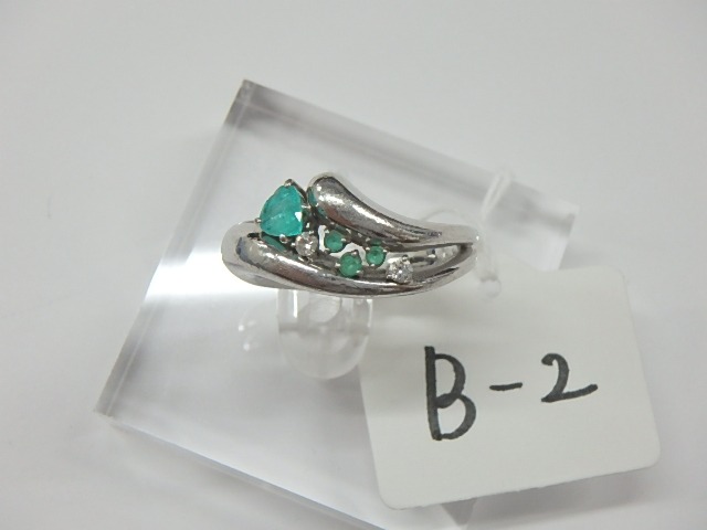 パライバトルマリン　リング　pt900  パライバ　11g  0.27ct  0.14ct