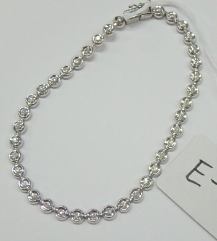 k18wg ダイヤ 9.3g 0.76ct