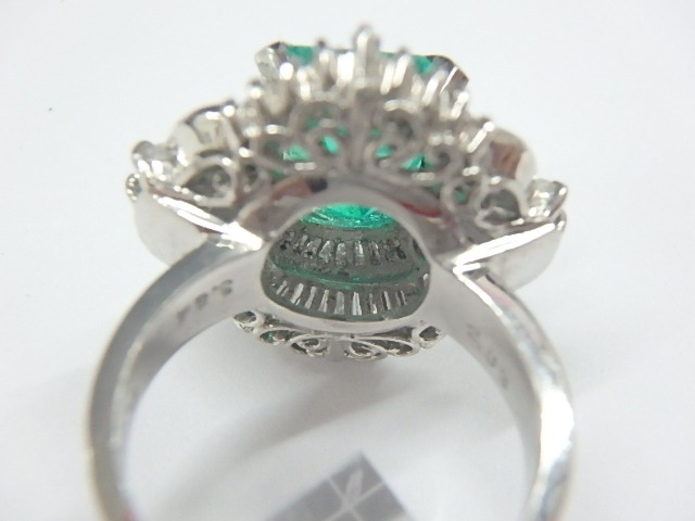pt900 15.7g リング エメラルド 3.84ct メレダイヤ2.03ct