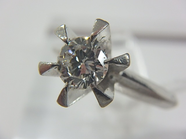 pt850 ダイヤ 4.6g 0.44ct 60500