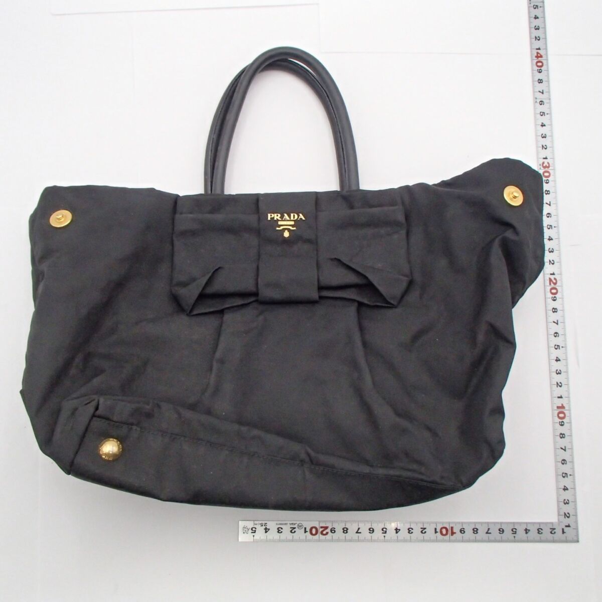 プラダ ハンドバッグ ゴールド金具 ブラック ナイロン リボン