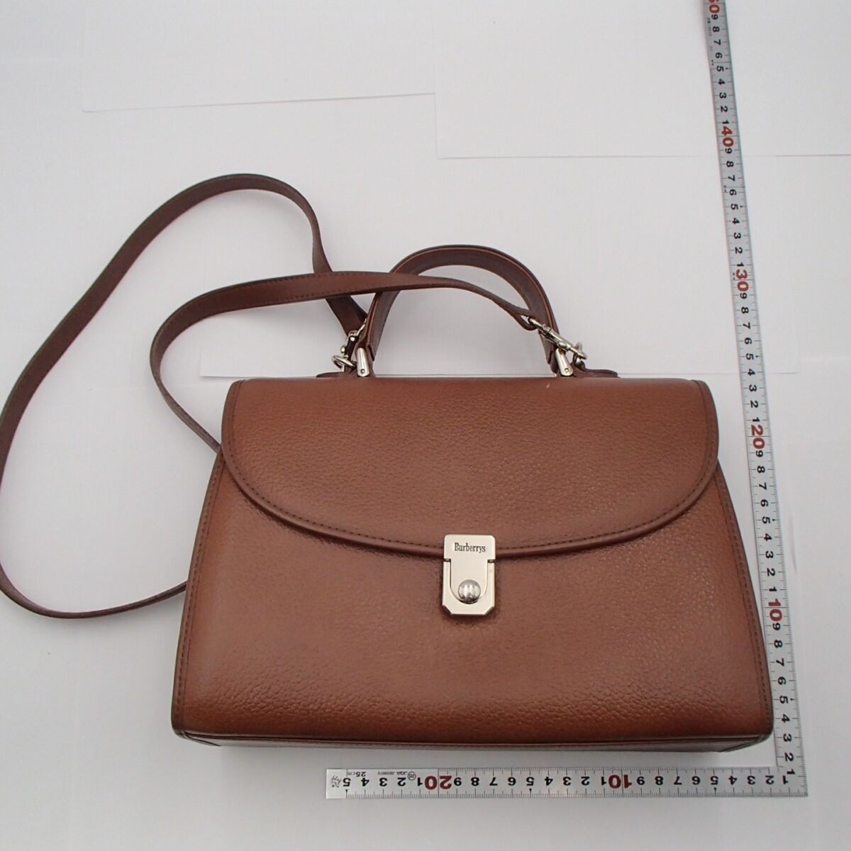Burberry バーバリー　バッグ ブラウン