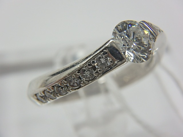 Pt900 6.2g ダイヤモンド 0.406ct 0.23ct