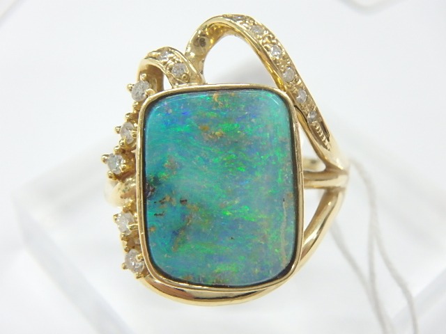 k18 ボルダーオパール 11.2g 6.30ct 0.18ct