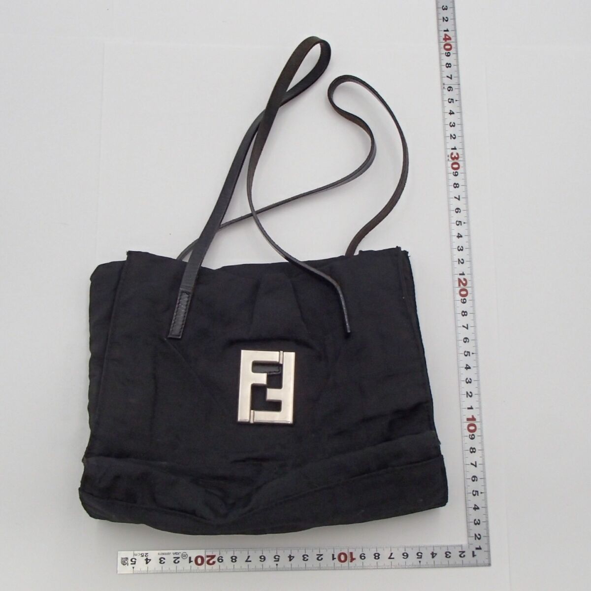 フェンディ ロゴ ズッカ柄 ハンドバッグ ナイロン素材