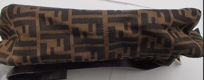 FENDI　ワンショルダーバッグ