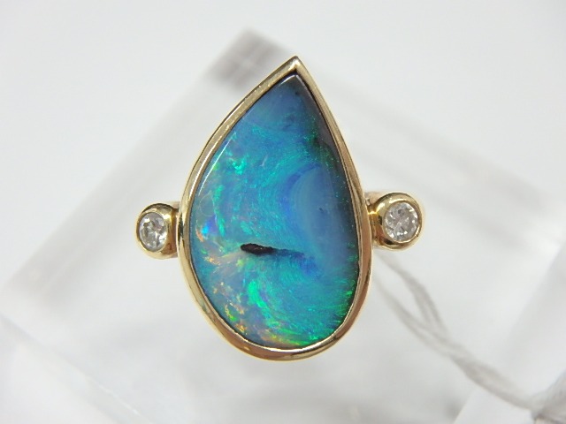 k18 オパール0.57ct D0.13ctリング 8.6g