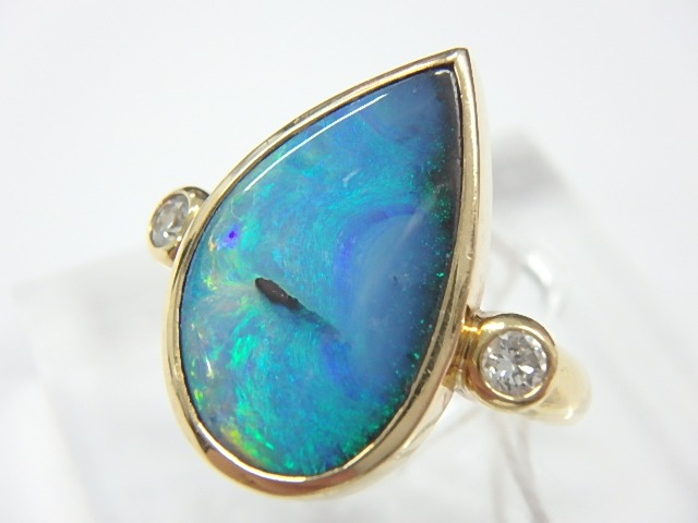 k18 オパール0.57ct D0.13ctリング 8.6g
