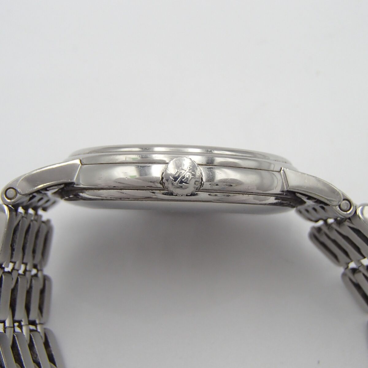 ユリスナルダン 135-22 サンシアーデイト 自動巻き