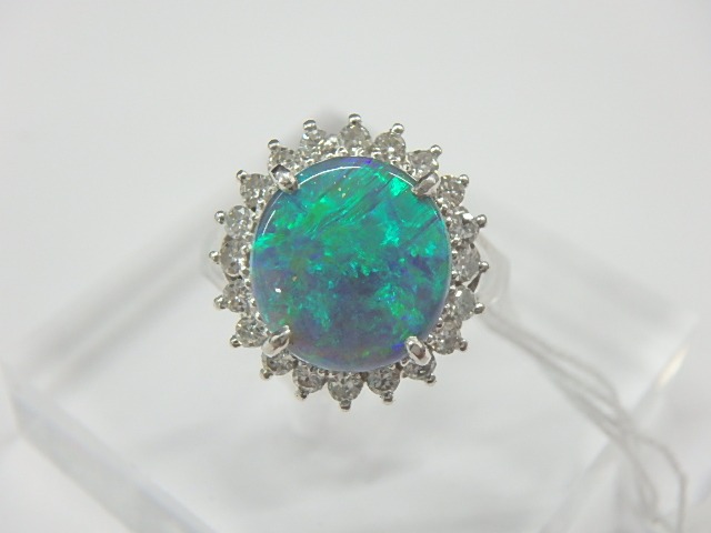 pt900 ブラックオパール 8.5g 3.69ct 0.44ct 77000