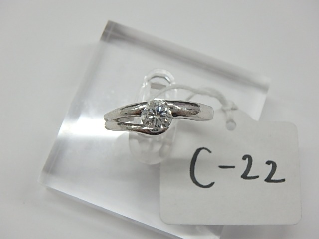 Pt900 6g ダイヤ 0.57ct