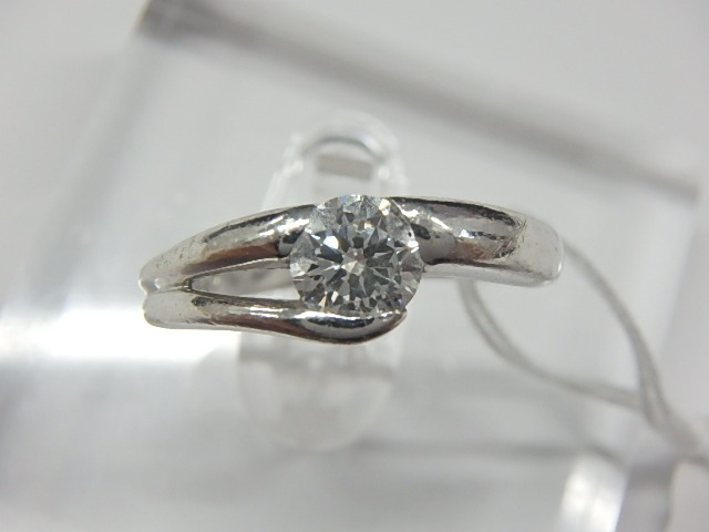 Pt900 6g ダイヤ 0.57ct