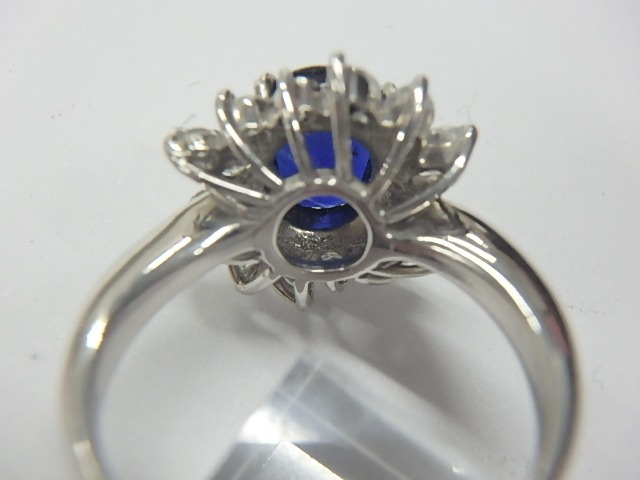 Pt900 サファイア1.72ct 6.6g メレダイヤ0.74ct