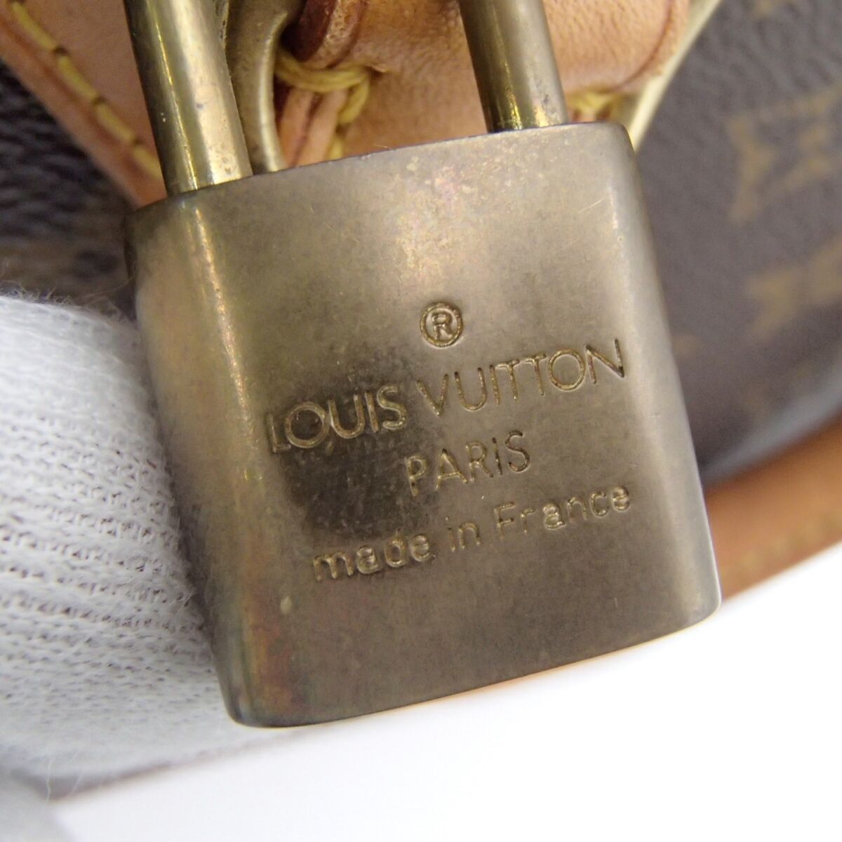 ルイ・ヴィトン アルマ モノグラム M51130