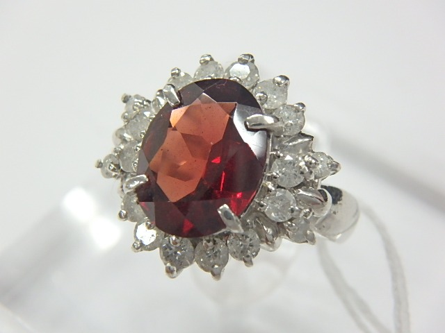 pt900 ガーネット 6.6g 2.5ct 0.64ct 
