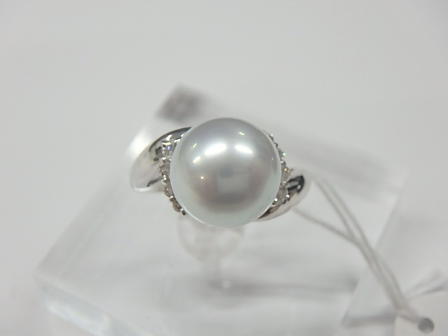 pt900 南洋真珠 8.7g 11.2mm 0.21ct