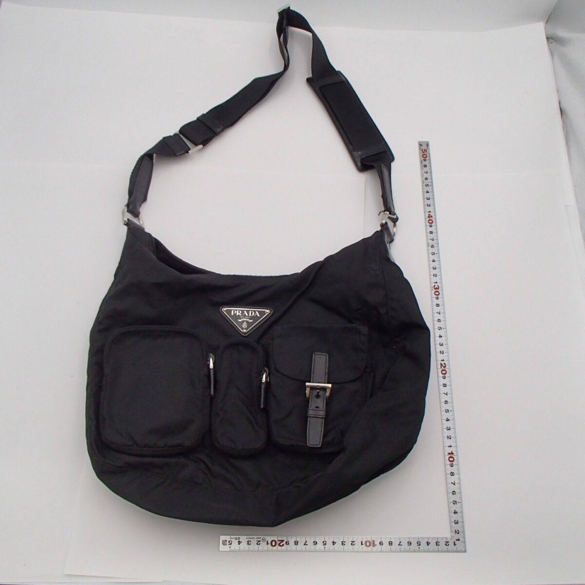 プラダ PRADA ナイロン テスート メッセンジャー 斜め掛け ショルダー バッグ BT0523 ブラック