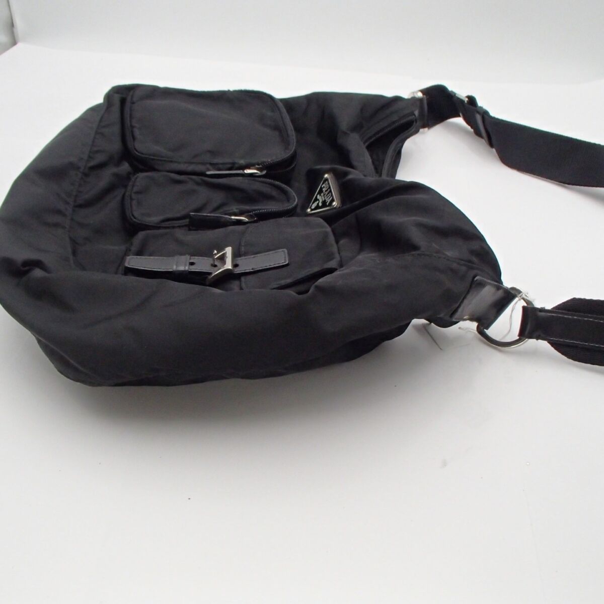 プラダ PRADA ナイロン テスート メッセンジャー 斜め掛け ショルダー バッグ BT0523 ブラック