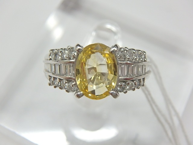 pt900 イエローサファ 7.0g 1.50ct 0.50ct 
