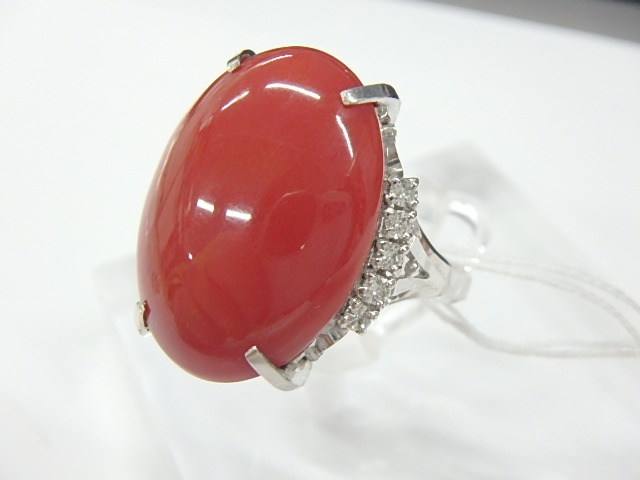 pt900 サンゴ 9.0g 0.19ct 